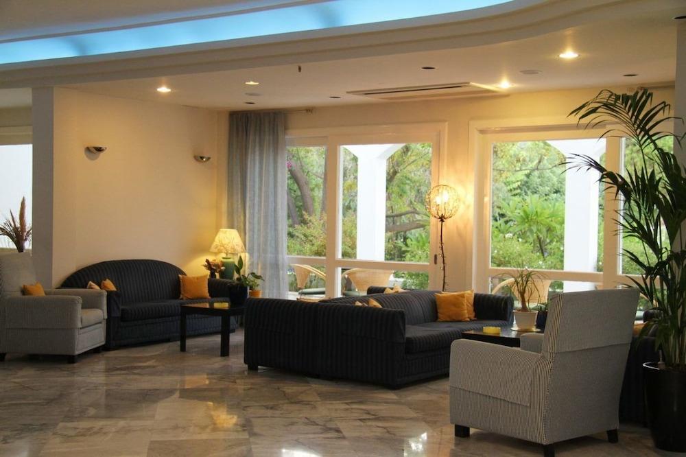 Mantenia Hotel Платанес Экстерьер фото